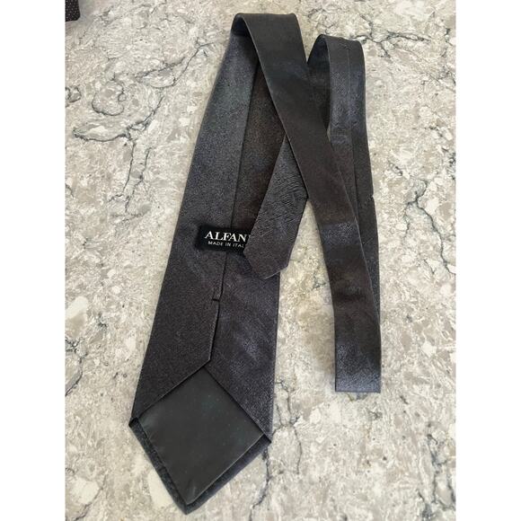 Alfani Men's Neck Tie Silk Blend Made in Italy Shimmering Gray JL - Picture 2 of 8
